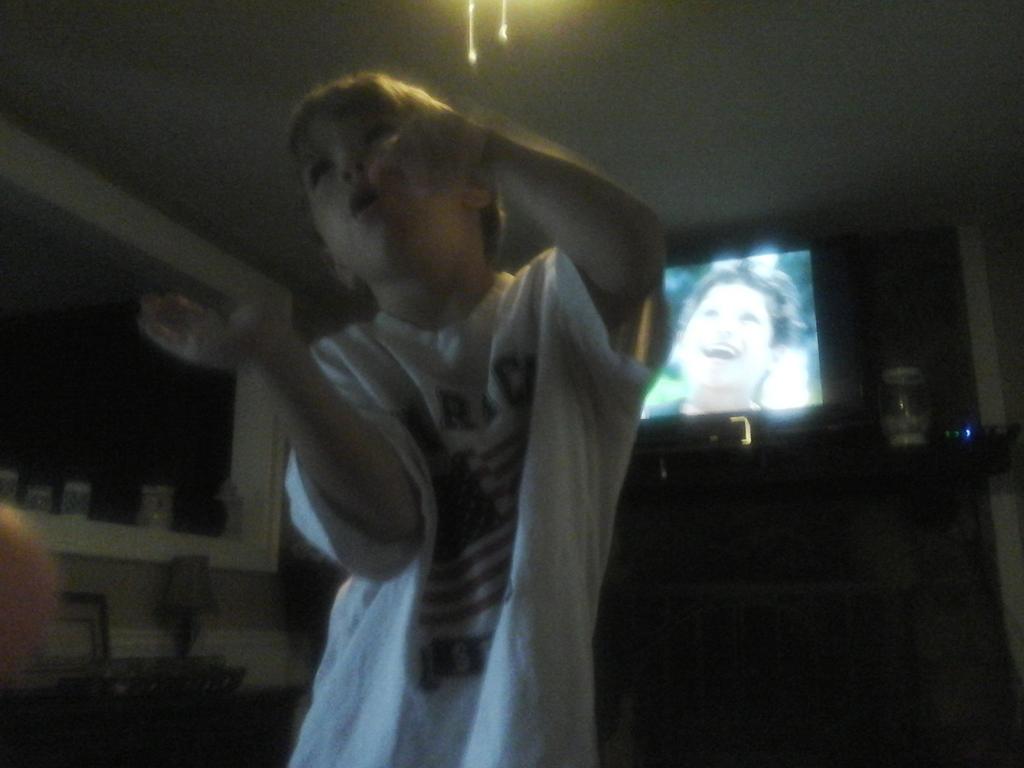 GriffinLuts's tweet photo. I'm scared for my brother http://t.co/HIprqKaQyN