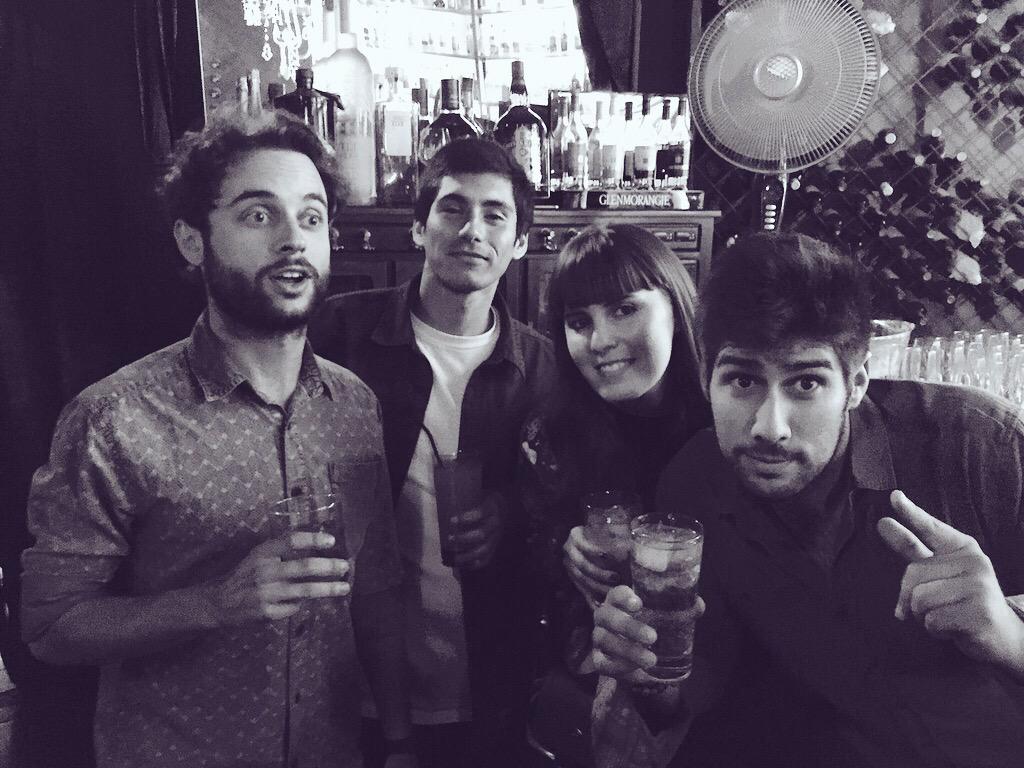 Feli_Iglesias's tweet photo. @gocaldera, Dani "niño Rubilar y @consuelathan "!Gracias!" por la buena onda y por hacer equipo estos años! http://t.co/Wlv9fgylRs