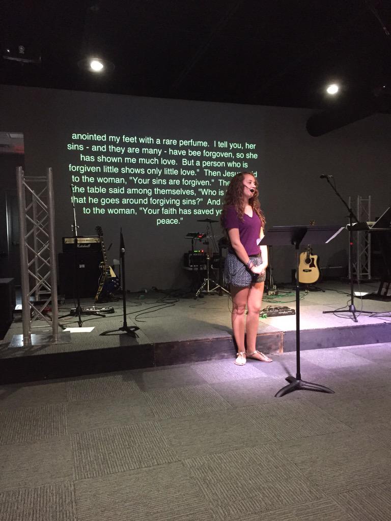 BuBBaLISH_US's tweet photo. @porter97 getting ready for night 2 of @EP_ESM Life Week! #1AskAway #ForTheHonor #ESMNextLevel http://t.co/7AXvKKdtbJ