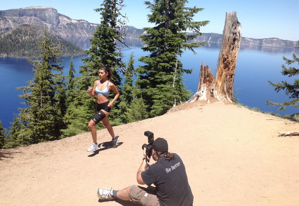 BioSkin's tweet photo. Behind the scene of BioSkin's #craterlake photo shoot. #BeBetter #runchat #fitfam #fitness #workout #outdoors #hike http://t.co/FevXyYrz5R