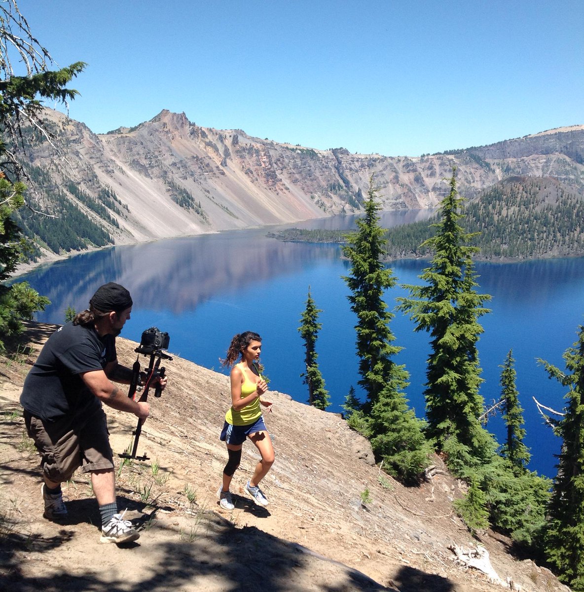 BioSkin's tweet photo. Behind the scene of BioSkin's #craterlake photo shoot. #BeBetter #runchat #fitfam #fitness #workout #outdoors #hike http://t.co/FevXyYrz5R