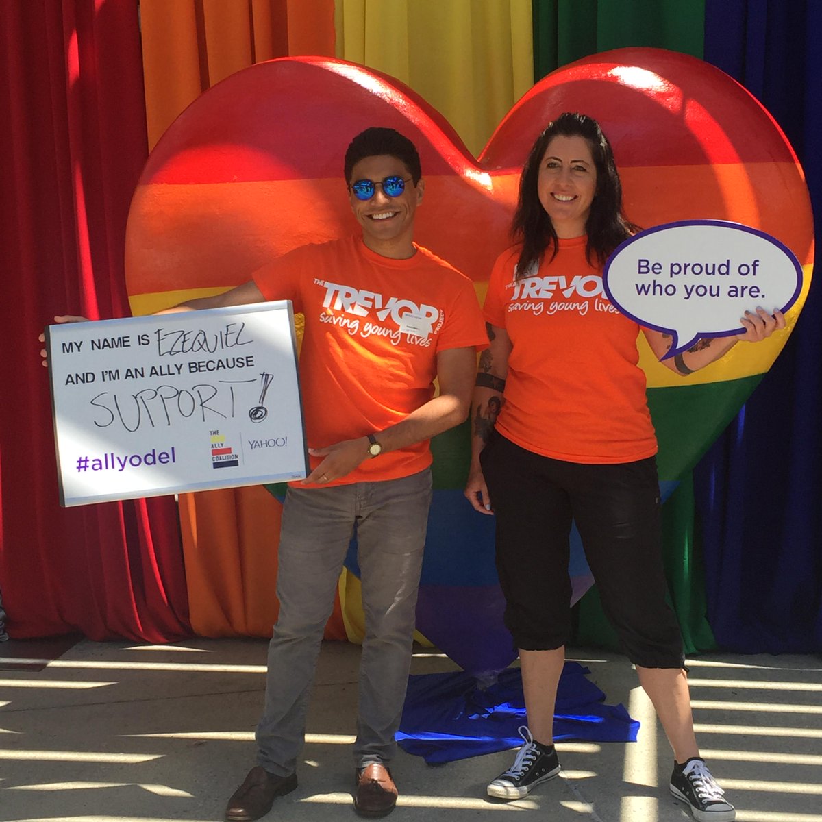 Yahoo's tweet photo. The #TrevorProject & others joined us at HQ to kick of Pride Weekend right! #YodelPride #SFPrideWeekend @SFPride http://t.co/r1IPleFY2P