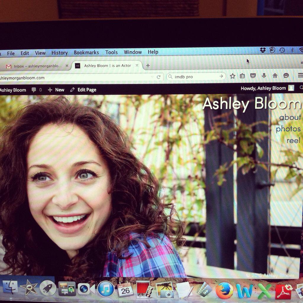 AshMBloom's tweet photo. Updated Reel is live! Visit http://t.co/sSlhAqlSvo and spread the #love http://t.co/TfxksVzCqy