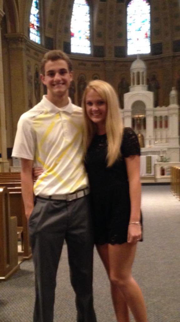 Bayyyyy4's tweet photo. Wedding fun with my fav boy 💕💍 #ambersgettingmarried http://t.co/dj4PXuqac0