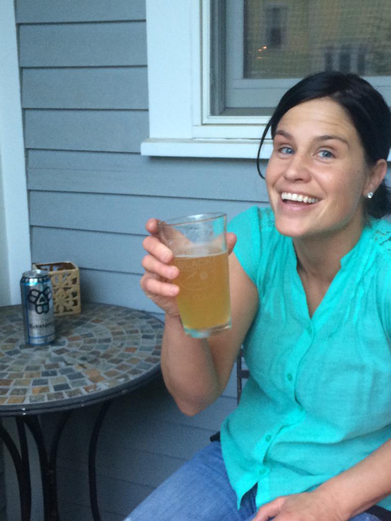 BrianArsenault1's tweet photo. @TrippJenn @trippsTPFaK @BissellBrosBrew #firstbissellbrothers #summer #workstoomuch http://t.co/16m7oPtfI8