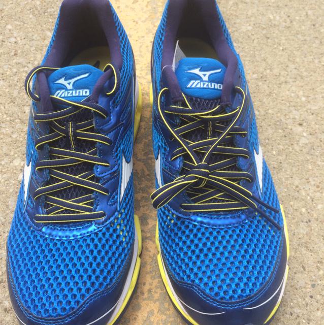 mizuno wave enigma 2015