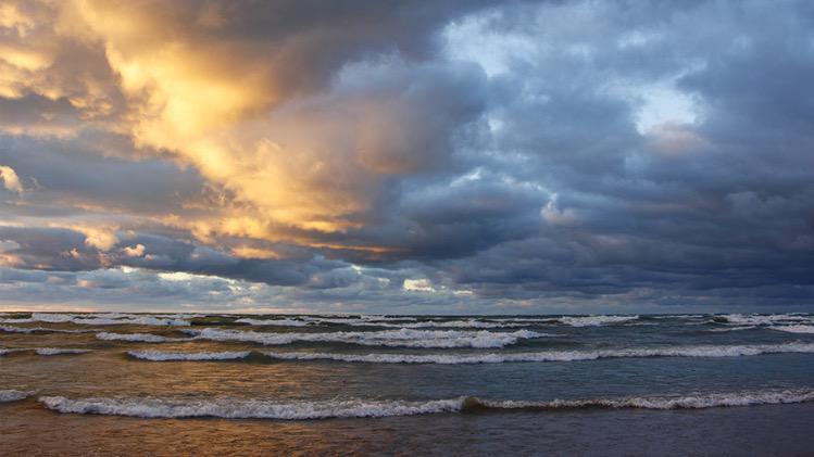 13 Breathtaking Beaches That You Won't Believe Are In Ontario via <a href="/BuzzFeed/">BuzzFeed</a> buzzfeed.com/ontariotravel/… #DiscoverON