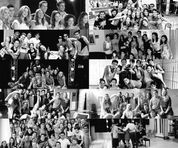 uuuu865's tweet photo. "Lo que comenzó siendo un grupo de artistas hoy puedo decir que se convirtió en una familia" http://t.co/tdXwnKfmUa