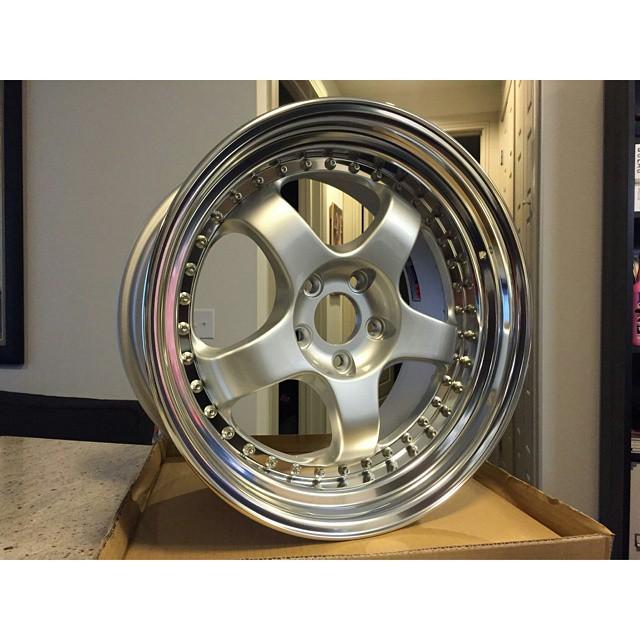 cctuned's tweet photo. Work Meister S1 3pc 18x9.5 +37 5x112 #cctuned #workwheels #workwheelsusa #workwheelsjapan … http://t.co/iZ8ke1DEAA http://t.co/iFsehX3QAn
