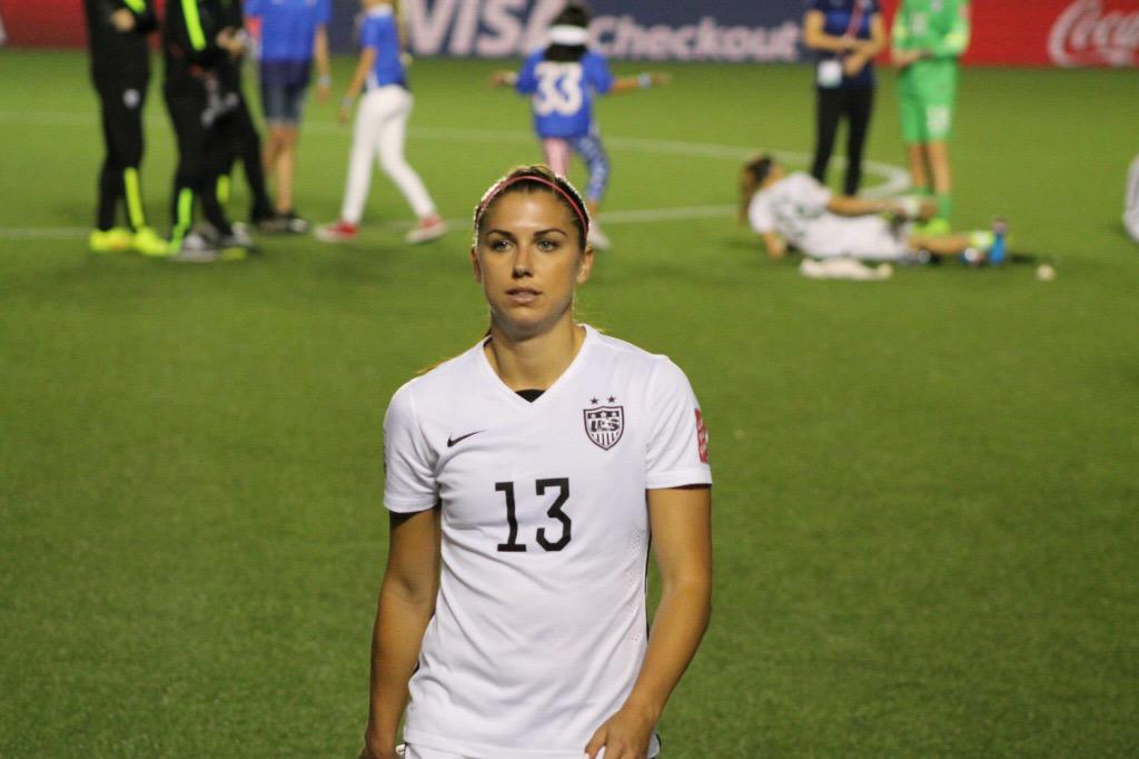 heymynameiskay's tweet photo. Just some photos I took at the USA vs China game tonight 🙈🇺🇸⚽️ #teamusa #usnwst #soccer #FIFAWWC @ussoccer_wnt http://t.co/m9knv8uycK