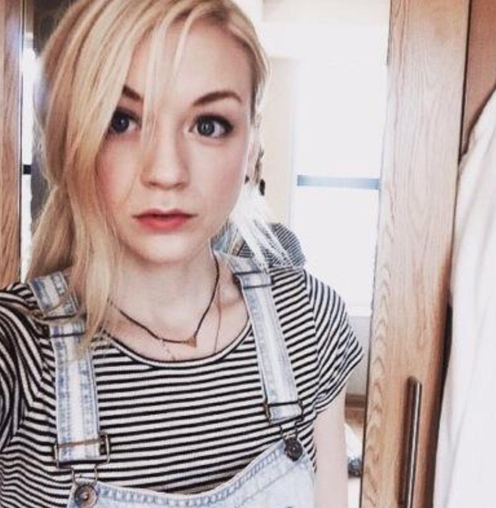 Cutie is what @DefiantBeth is.