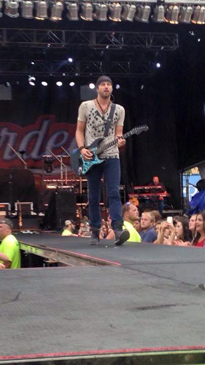 1982DGB's tweet photo. @BybeeDJames @981THEBULL @caseyjames http://t.co/qJN9fYb504