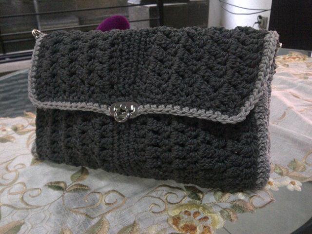 listiani2's tweet photo. Crochet bag handmade, mari merapat @sari_kade @F3BR1 http://t.co/HuLhWNOVqc