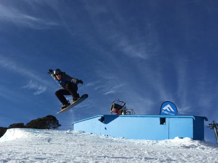 martomagic's tweet photo. Getting some air at #FallsCreek #QTFallsCreek #ExecutiveStyle http://t.co/v9JAmhhM4F