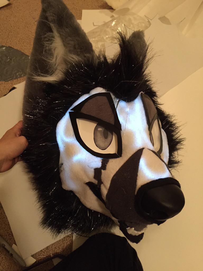 FESuits's tweet image. Lithium V2 is done! #fursuit