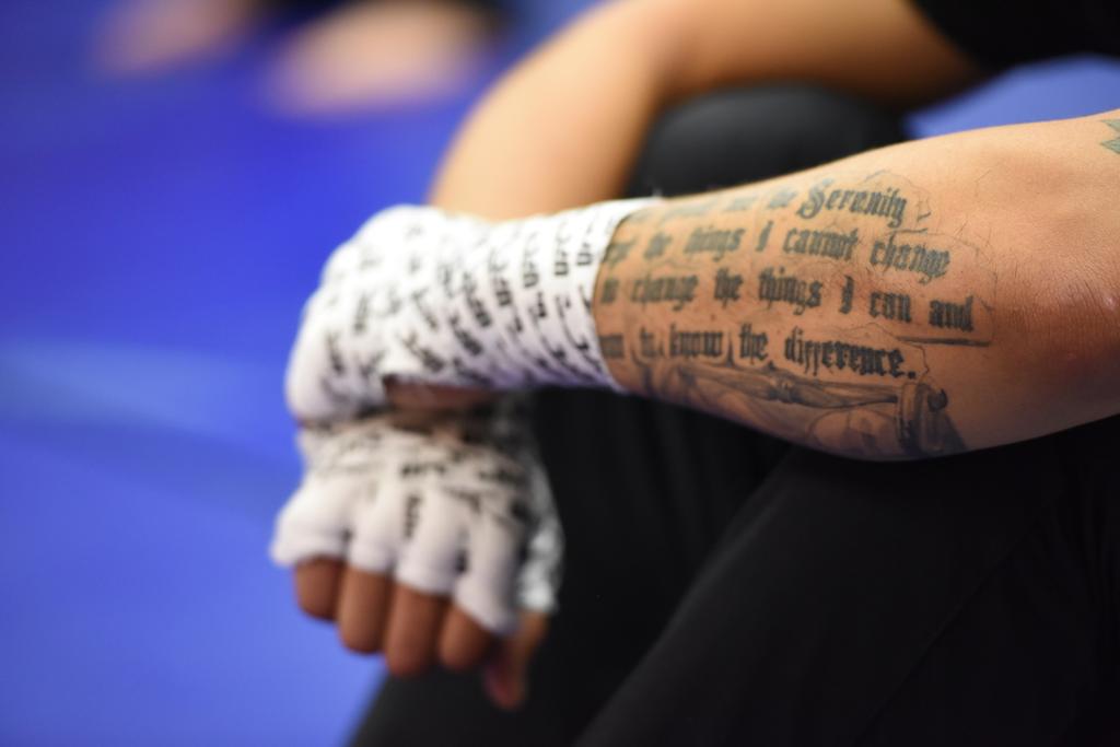 spanaird1111's tweet photo. @effyescudero and his ink #serenitytattoo at #ufc188 in #ufcmexico @ufc #ufc #ufcphoto #ufcink #themmalab #mmalab http://t.co/0LgFoJmjVN