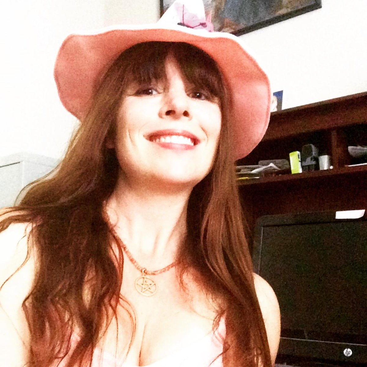 ScorpioLisaM's tweet photo. I'm glad the editing on my next book is progressing well. Wearing my pink Witch's hat helps. #WitchWriter #WitchCop http://t.co/TorhbNaqTO