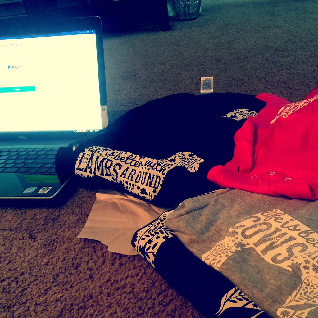 PurelyShelby's tweet photo. Friday night fulfilling orders! Yay!! Sorry Saturday Postal Worker! #entrepreneur #boutique #bestjobever http://t.co/3AKYAs1rgz