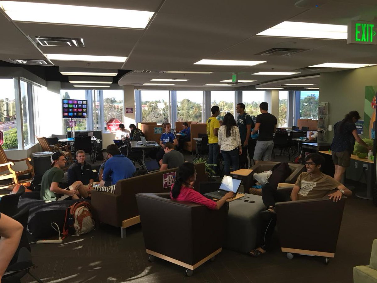 dontlookhere's tweet image. Teams are forming #hackmobile