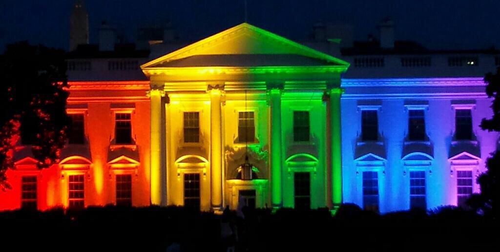 shep689's tweet photo. The White House is lit up like a rainbow... i never thought i would see the day.... #LoveWins http://t.co/qcdFnK919O
