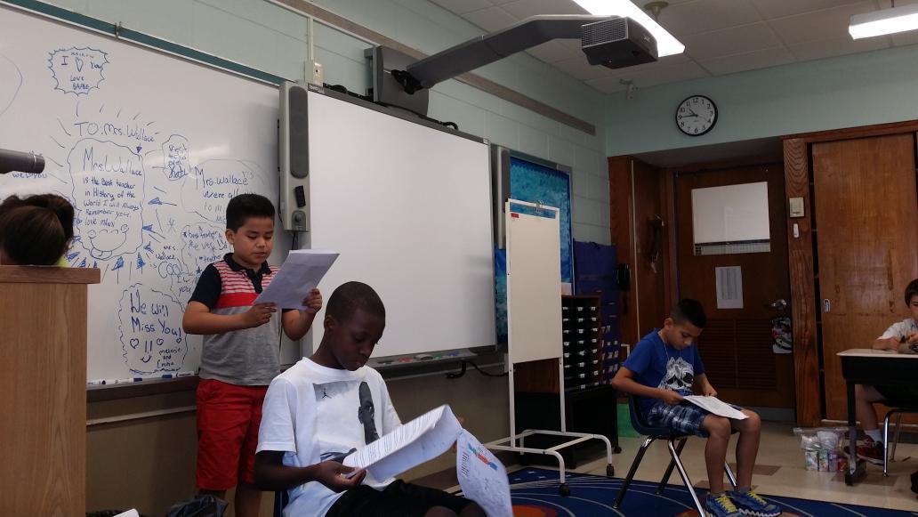 LWallace4u's tweet photo. Mystery plays! @PhillipsAveElem  #phwaves http://t.co/NSWWGxtgtL