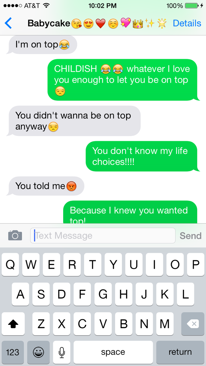 instagryles's tweet photo. We're talking about bunk beds 😏😂😂 http://t.co/8Xsjg1P01U