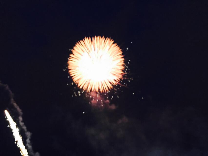 FeriaDeLeon's tweet image. Esta pirotecnia que disfrutas el primer día está a cargo de #PyroMx #PiroMusicFest2015