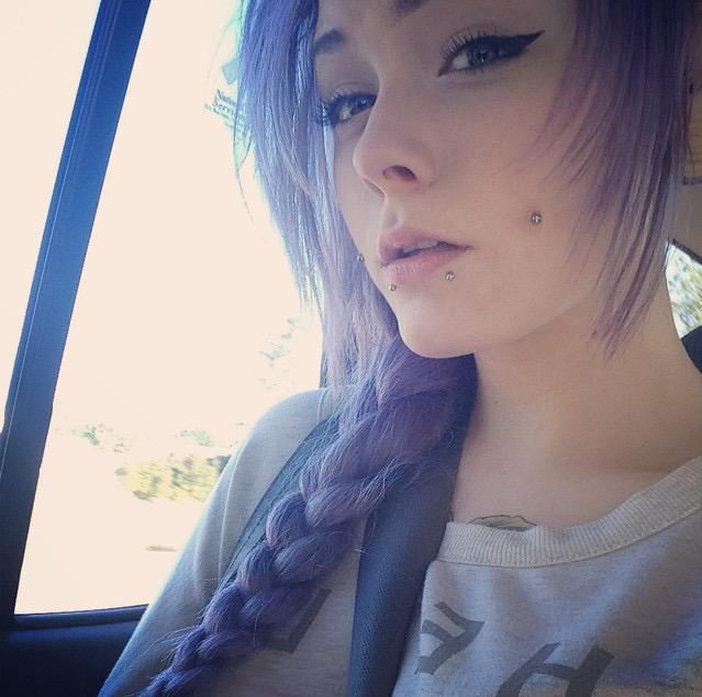 Dyed my hair..honestly gross. 

#rl