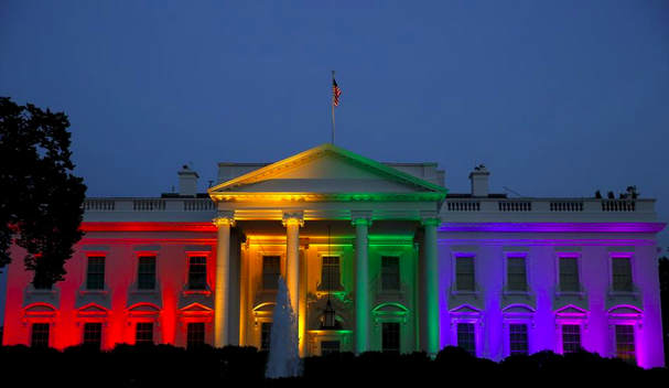 Newsweek's tweet photo. White House shines rainbow-colored lights in honor of #SCOTUS gay marriage decision #LoveWins http://t.co/hMcIQUcVSw http://t.co/UlvgR2OPZ9