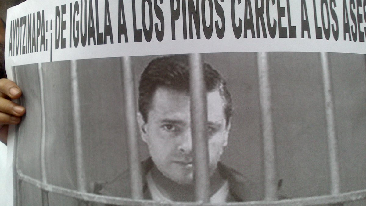 psico_monroy's tweet photo. #RecordandoElFuturo
2017 el día que RENUNCIO EPN
@MagosNava @artemuslovegood @pezkdofrito @ricardo_nurko_j http://t.co/fpKYmf3DYv