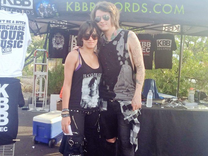 Lookin like shit cuz the heat was WOW but @benjaminbruce is the ultimate XD looking good  Warped 2015<a class="tags" target="_blank" title="On Twitter" href="/?out=eyJ0eXAiOiJKV1QiLCJhbGciOiJIUzUxMiJ9.eyJpYXQiOjE3MjMzMjMzMTEsImlzcyI6InR3cG9ybnN0YXJzLmNvbSIsIm5iZiI6MTcyMzMyMzMxMSwiZXhwIjoxNzU0ODU5MzExLCJyZWRpcmVjdF91cmwiOiJodHRwczovL3R3aXR0ZXIuY29tL2JlbmphbWluYnJ1Y2UifQ.wujkkfXU3FiQqFOSqzuNf8bODDltmNB5Uz-Haf6sKeOv7ri6AadU0X_RfwA9wHn4z7Cuf1LAFz4oX2hZUJ_tYA">@benjaminbruce</a>