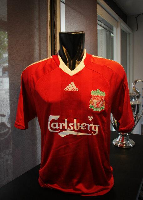 Liverpool home 2008