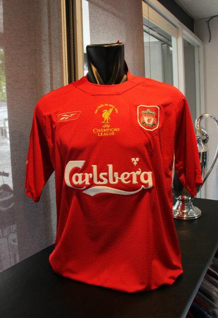 Liverpool home 2005