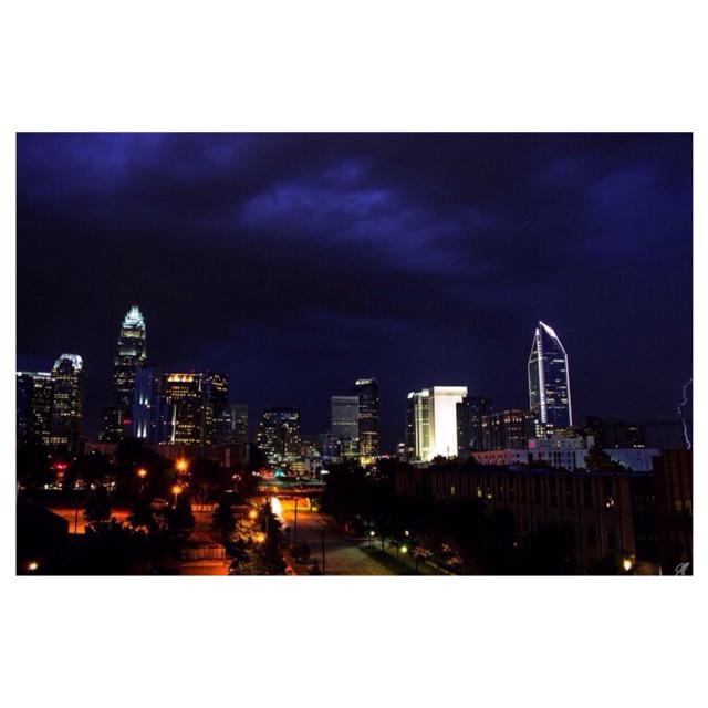 eatworkplayCLT's tweet photo. The calm after the storm.
#charlotte #cltsummer http://t.co/I4ZR53y4qC