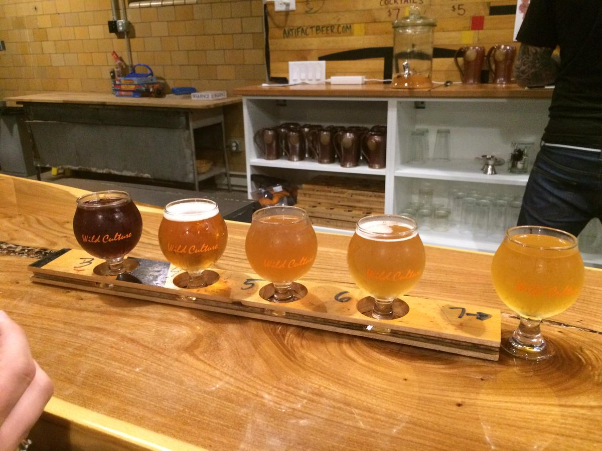 JenStojanovich's tweet image. Finally. Beer. 😋 @ArtifactBeer #WildCulture