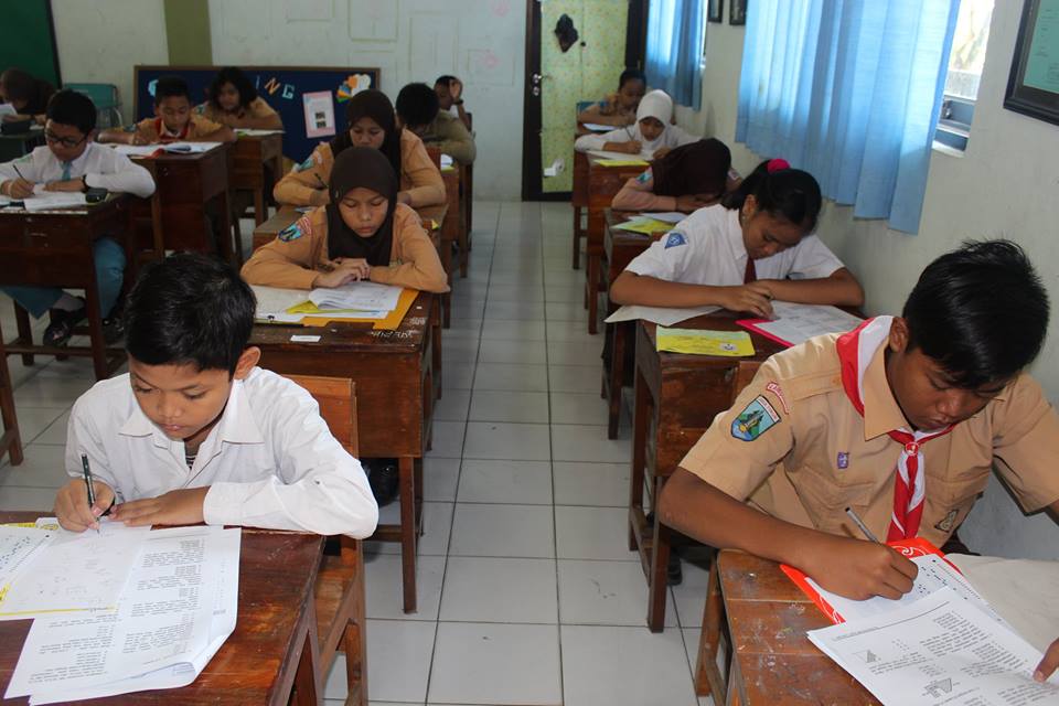smpn1lamongan's tweet photo. Tes Tulis PPDB SMPN 1 Lamongan Tp. 2015-2016
#ppdb2015 #snesa2k15 http://t.co/YBblHNVlA0