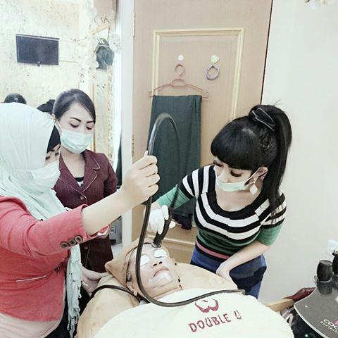 WDY_Semarang's tweet photo. Berbagi berkah dibulan Ramadhan,
dapatkan SPECIAL Diskon dengan men-follow twitter/FB/PIIN BB kami #wdoubleyou http://t.co/VLhUpTM3SG