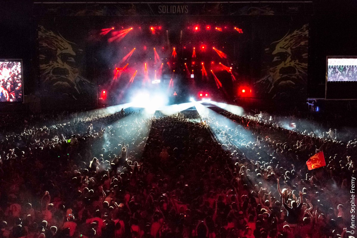 Il était plus de minuit et <a href="/paulkalkbrenner/">Paul Kalkbrenner</a> a embrasé la scène Paris ! ©Anne Sophie Fremy