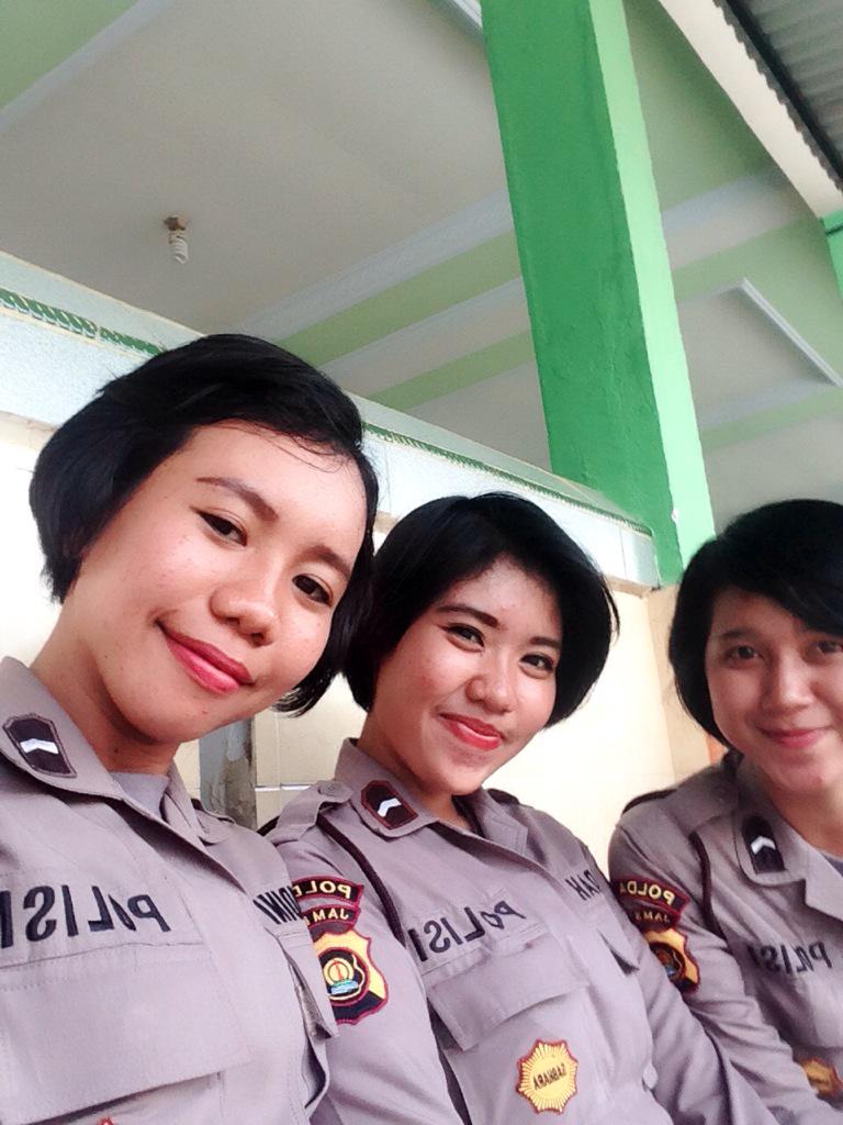 Mengabdi 👭👮🙌🙏💪👯👮