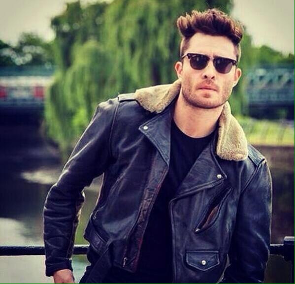 HAPPY BIRTHDAY ED WESTWICK!!      wish you all the best you sexy man 
