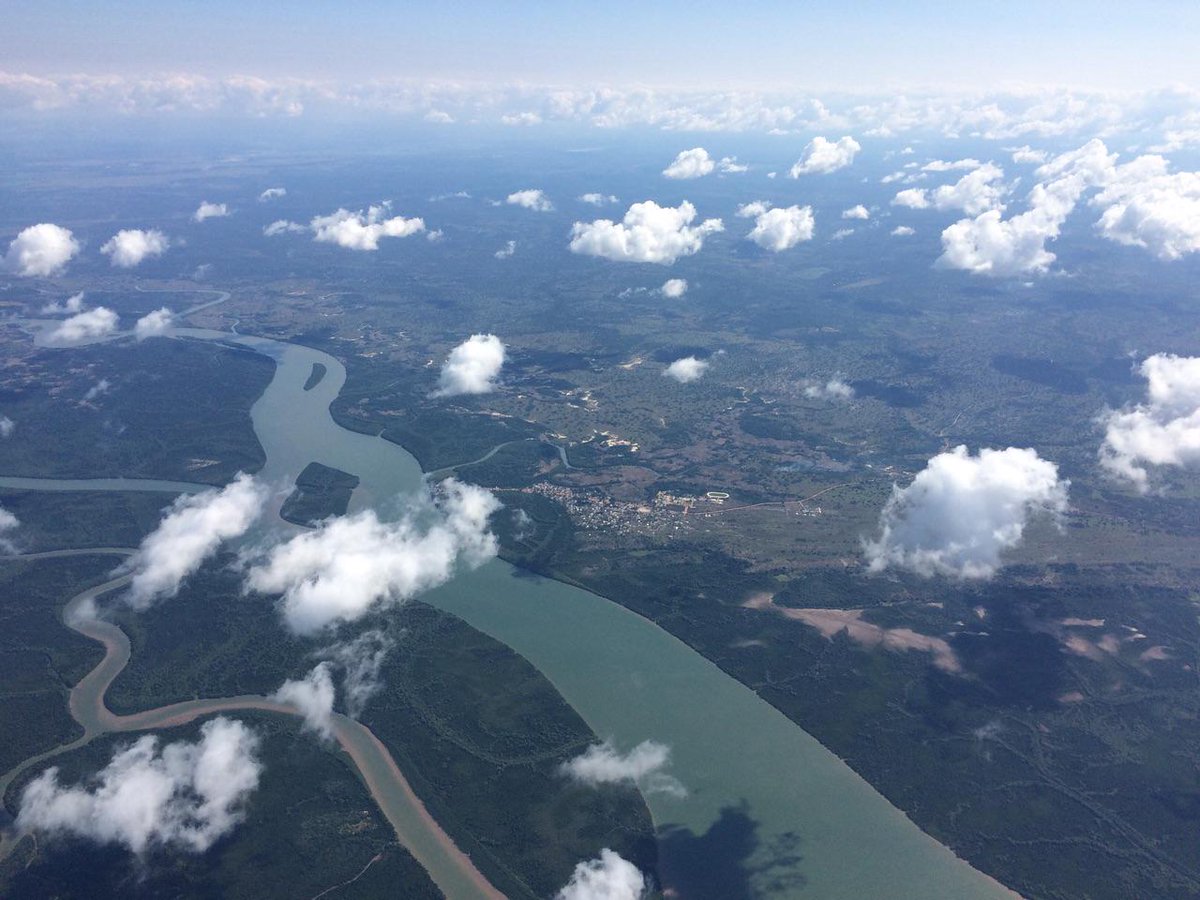 Safari ya kutoka #Lindi 25/06. Kulia mbele ni nyumba za mji wa #Rufiji. #Tanzania