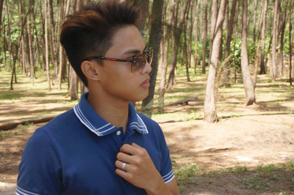 luisjohnyumang's tweet photo. sideview <3 http://t.co/xVzBvV8v17