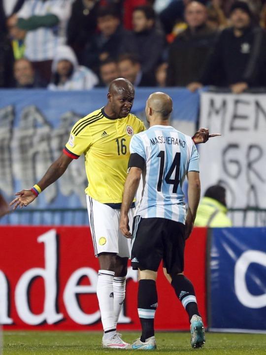 Tocapilotes's tweet photo. Nadie tiene mas huevos que #Mascherano #ARG http://t.co/nTM7Z3cOma