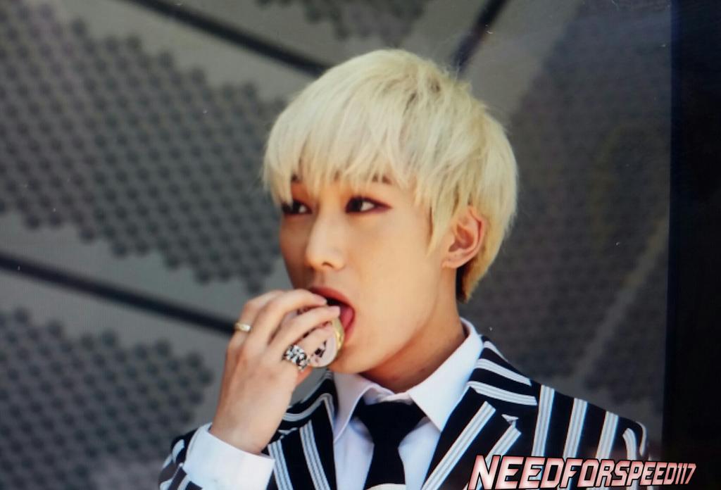 Need For 스피드  tweet media