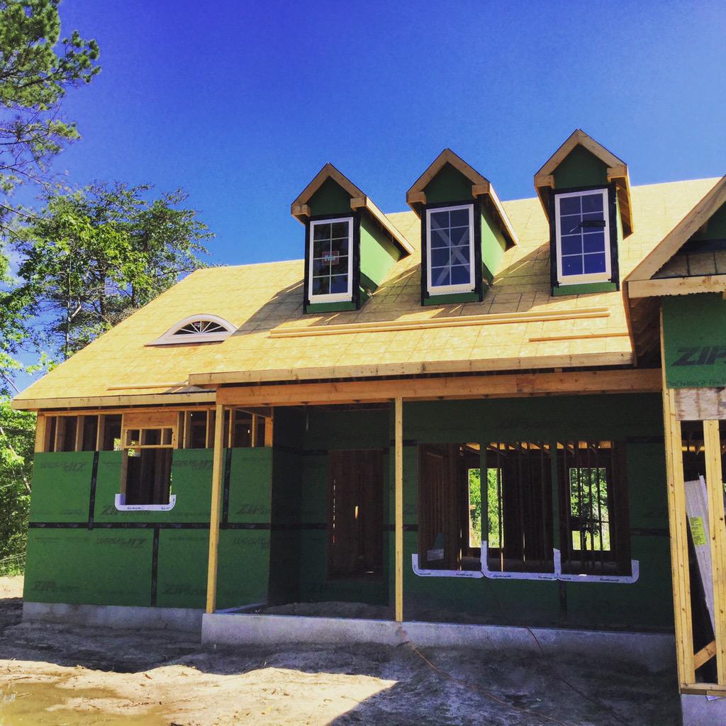 Capstonehomes's tweet photo. We build on your lot too! http://t.co/Q1dVR5ZfHu
#NewHomes #Builders #realestate http://t.co/qG7i4u5Bc4