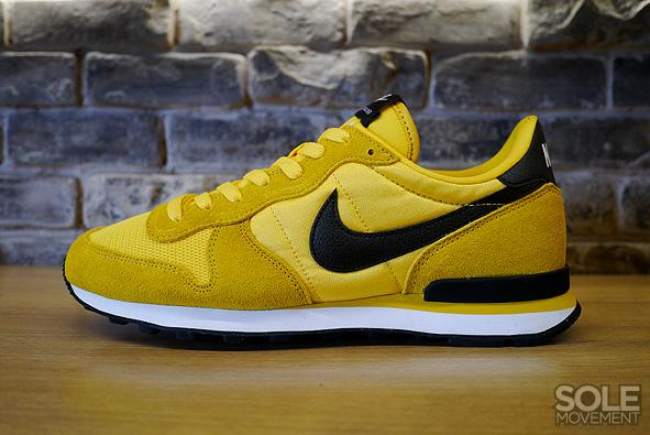 ATN_Shoes's tweet image. #ReadyStock #BrandNewInBox Nike Internationalist Tour Yellow. Size: 43,44. IDR: 550.000 #infocasuals