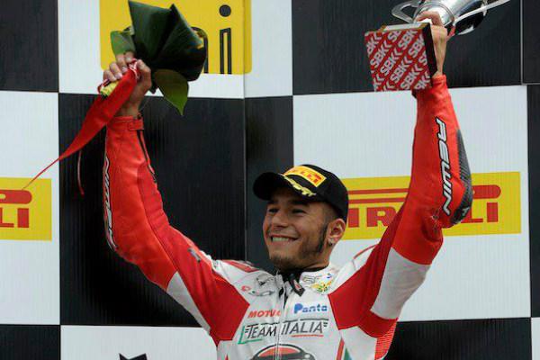 Buon Compleanno a <a href="/eddi47iris/">eddi la marra</a>, con i colori del Team Italia 2° nella Superstock 1000 FIM Cup 2012. Tanti auguri!