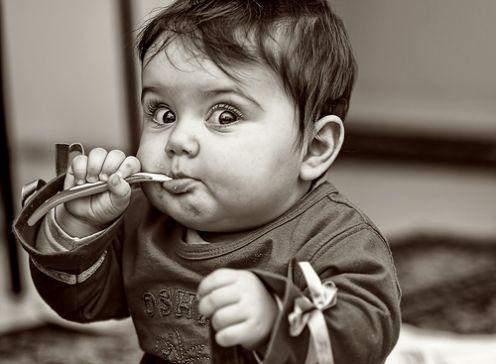 DENTISTwit's tweet photo. Jika anak terbiasa makan makanan yg bertekstur lembut maka tulang rahangnya tidak akan berkembang dgn normal. https://t.co/S3MmZWL066