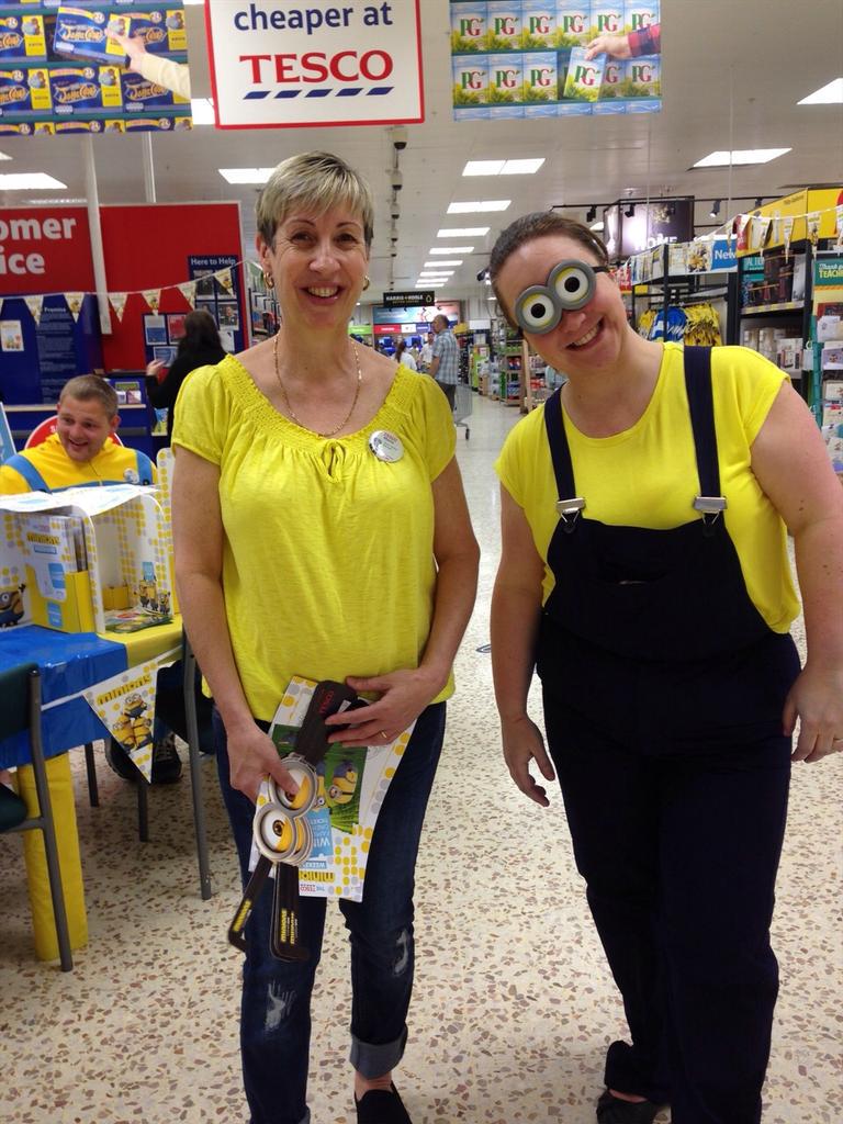 Minion fun @EggletonOlly <a href="/chrisphillips27/">chris phillips</a> @steviegosboy <a href="/TJ_Hgt/">Tony Hoggett</a> <a href="/waddesdongirl/">helen waddon</a> <a href="/Tesco2038/">Tesco Aylesbury 2038</a>