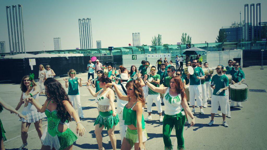 100% #Batucada. Sol, ritmo y baile #Mulafest2015